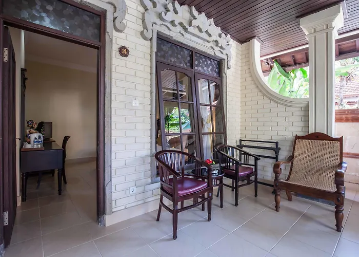 Beach Front Hotel Sanur